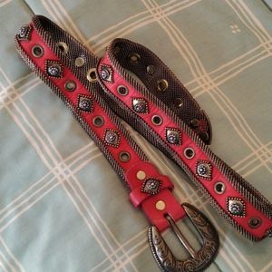 Sand Castle Leather Belt